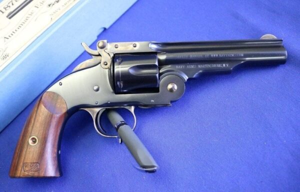 Navy arms uberti 1875 schofield. 45 colt excellent condition wells fargo